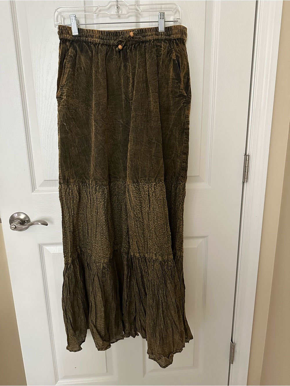 232 NWT Young Threads Wide Leg Pants - Amber Large